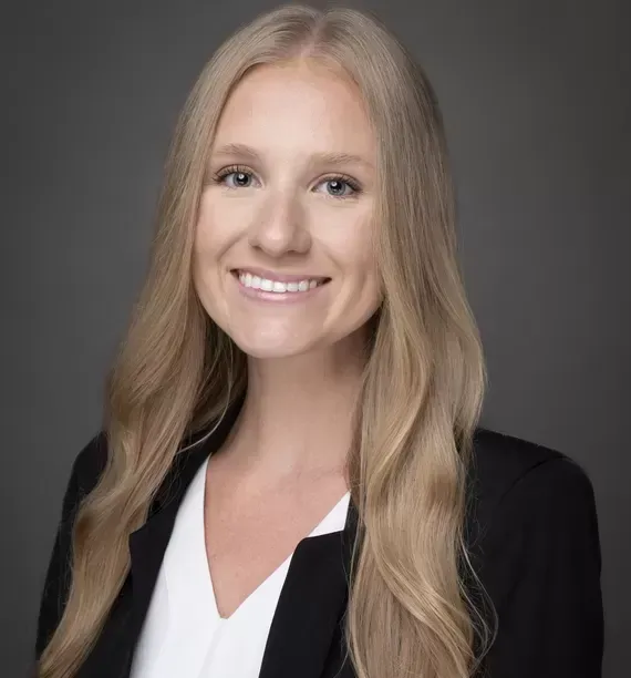 Lauren Scroggins Image